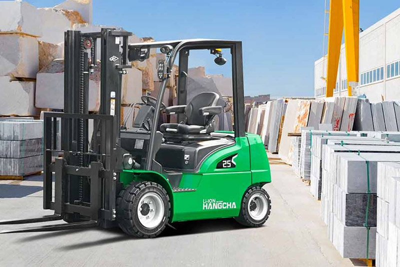 LITHIUM-ION FORKLIFT BATTERY : Advancing Efficiency in Your Daily Operations